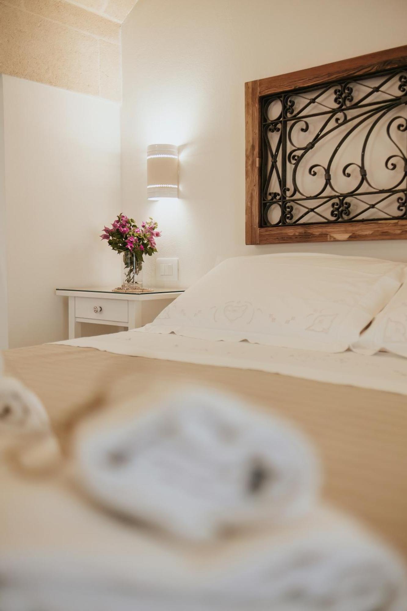 Le Maioliche - Apulian B&B 格罗塔列 外观 照片